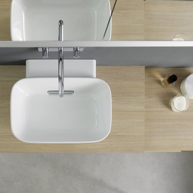 Geberit ONE apvalios formos ant stalviršio pastatomas praustuvas Geberit ONE apvalios formos ant stalviršio pastatomas praustuvas