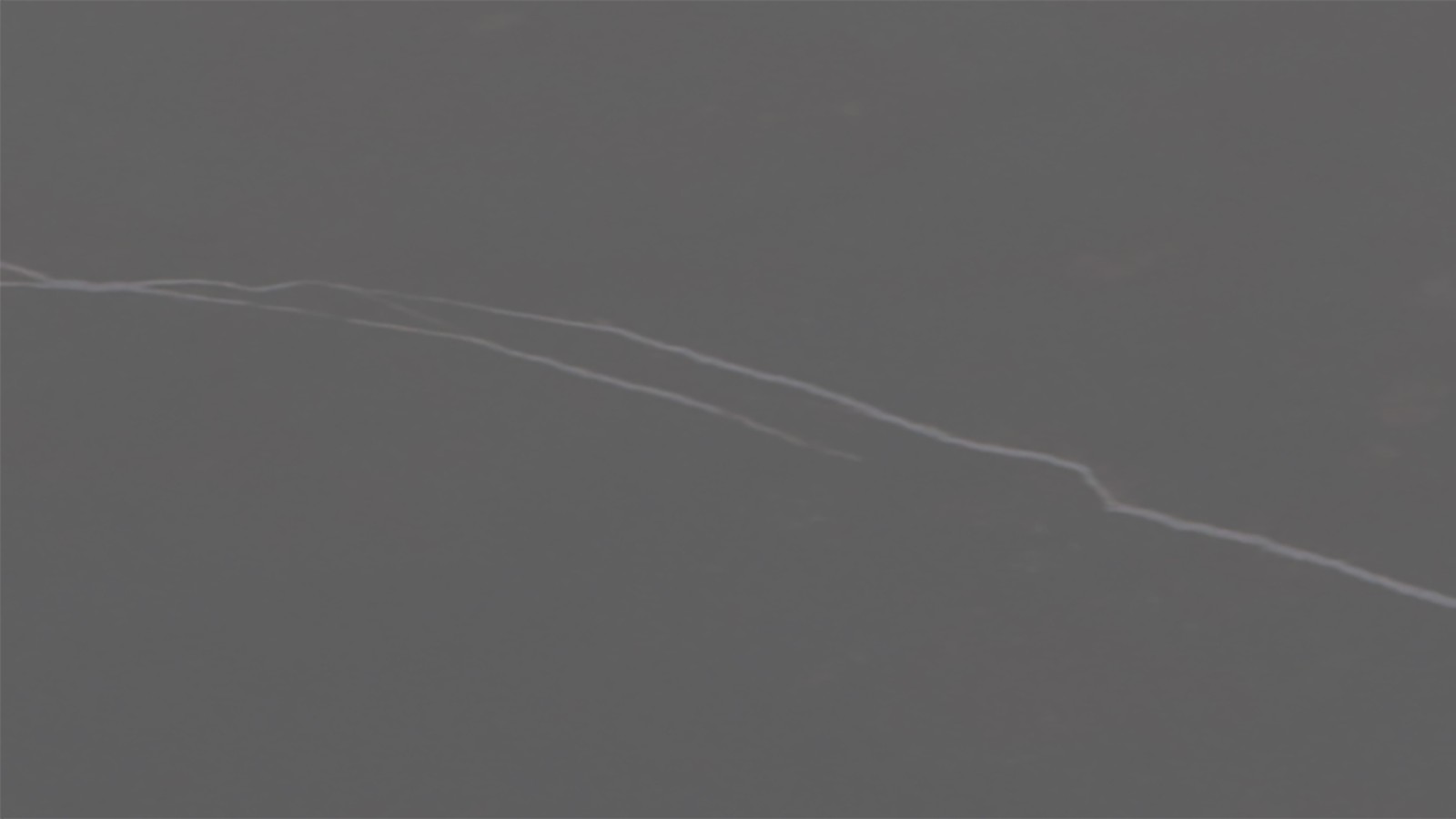 Spalva: Akmens dirbiniai iš juodo marmuro Spalva: Akmens dirbiniai iš juodo marmuro