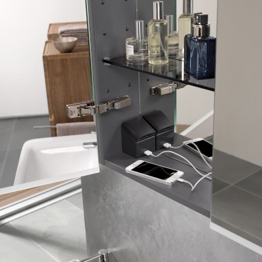 Geberit Option integruota USB jungtis Geberit Option integruota USB jungtis