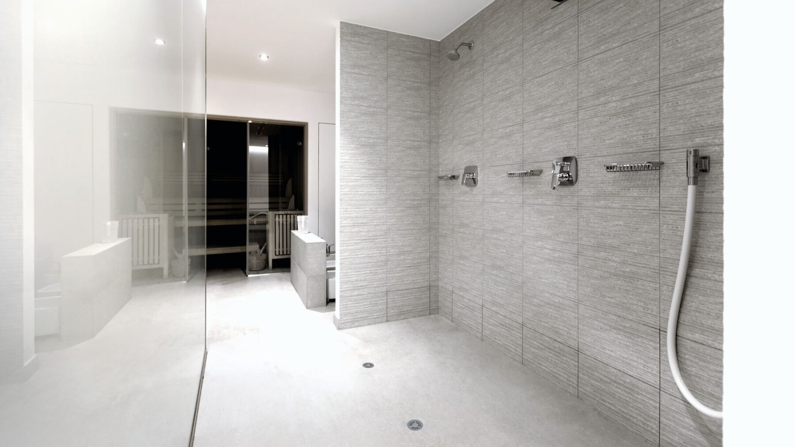 Pusiau vieša sanitarinė patalpa su Geberit viniliniu (PVC) įlajos sifonu Pusiau vieša sanitarinė patalpa su Geberit viniliniu (PVC) įlajos sifonu