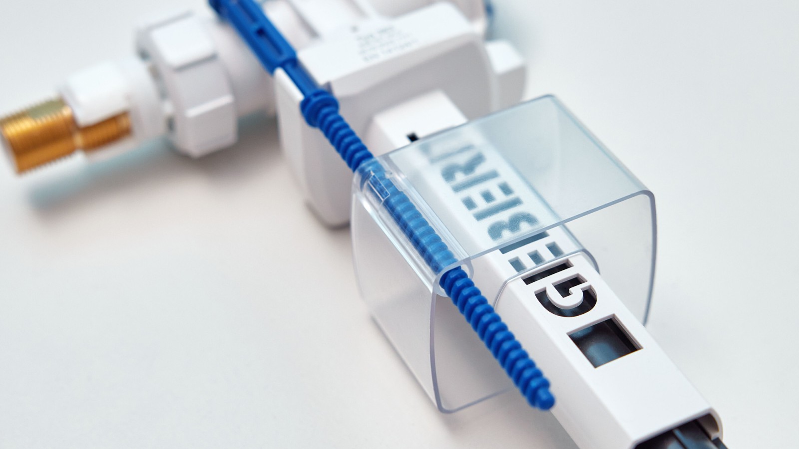 Geberit Type 383 vandens pripildymo mechanizmai