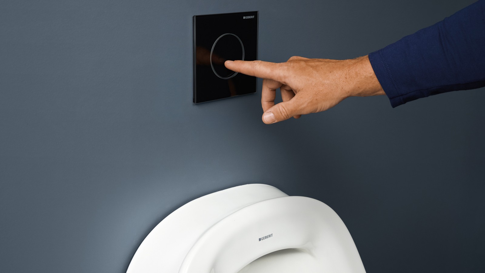 Juodas Type40 pisuarų vandens nuleidimo mygtukas