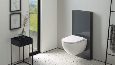 Vonios kambarys su Geberit Monolith Plus sanitariniu moduliu WC puodui