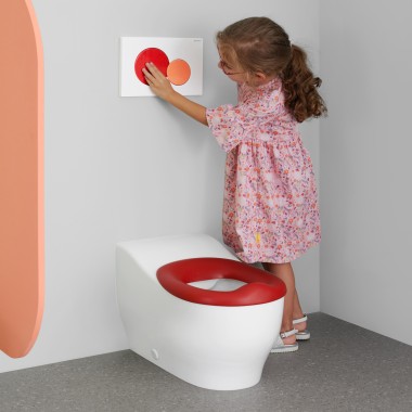 Geberit Bambini ant grindų pastatomas WC puodas mažiems vaikams iki 3 metų Geberit Bambini ant grindų pastatomas WC puodas mažiems vaikams iki 3 metų
