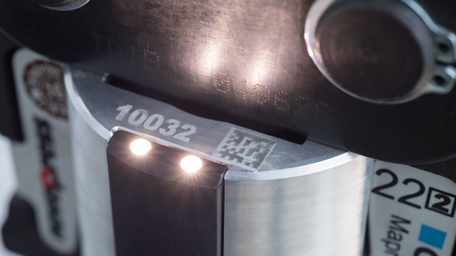 Geberit presavimo prietaisas su presavimo pašvietimu užtikrina gerą matomumą tamsiuose kampuose