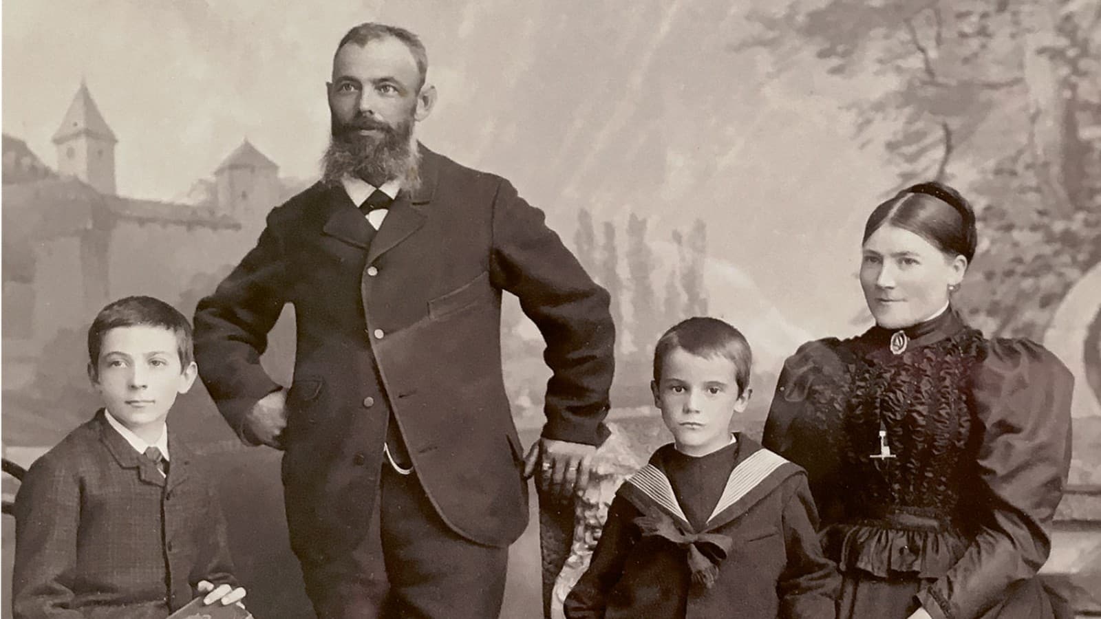 Įkūrėjų šeima Gebert Įkūrėjų šeima Gebert