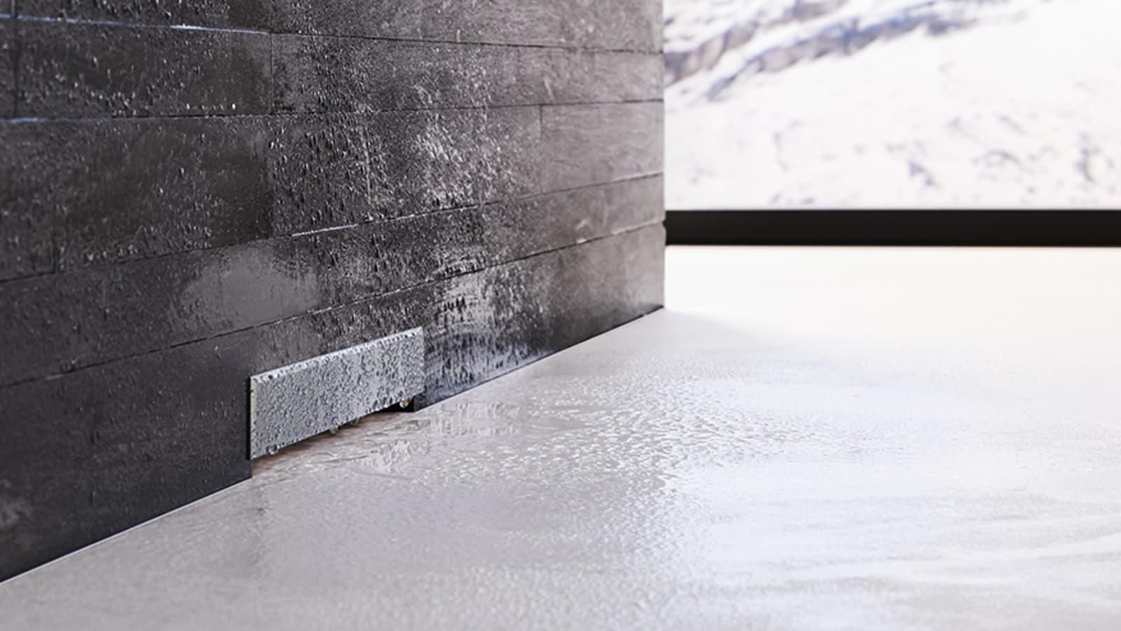 Su grindų lygiu sutapdinto dušo Geberit sieninė vandens netekėjimo anga Su grindų lygiu sutapdinto dušo Geberit sieninė vandens netekėjimo anga