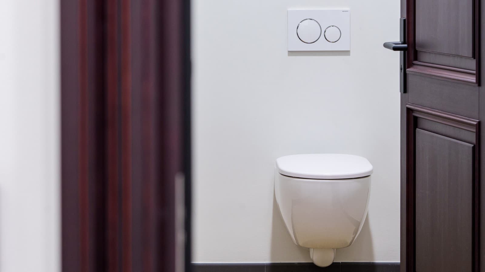 Architektai ypatingą dėmesį skyrė sanitarinėms patalpoms (© Jānis Salmanis) Architektai ypatingą dėmesį skyrė sanitarinėms patalpoms (© Jānis Salmanis)